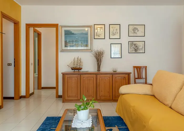 Castle&lake Apartman Rezzonico